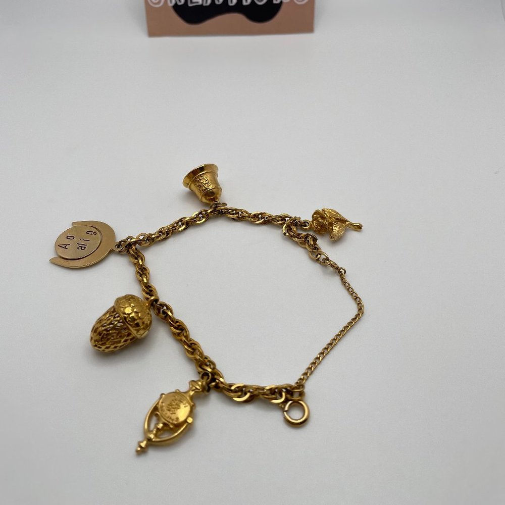 3/$15 Vintage Gold Tone Bracelet